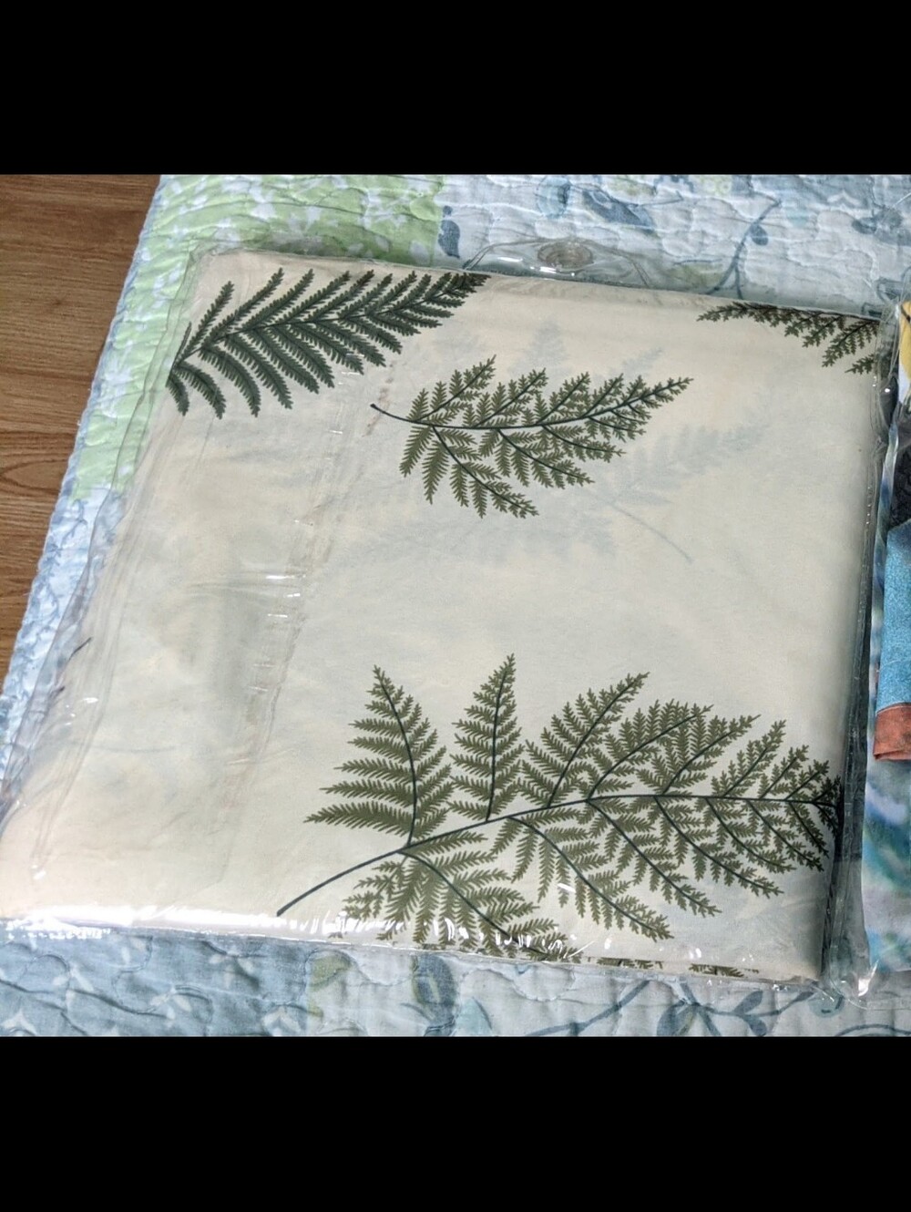 NEW Fabric Shower Curtain Cream Colored With Green Leaf Design